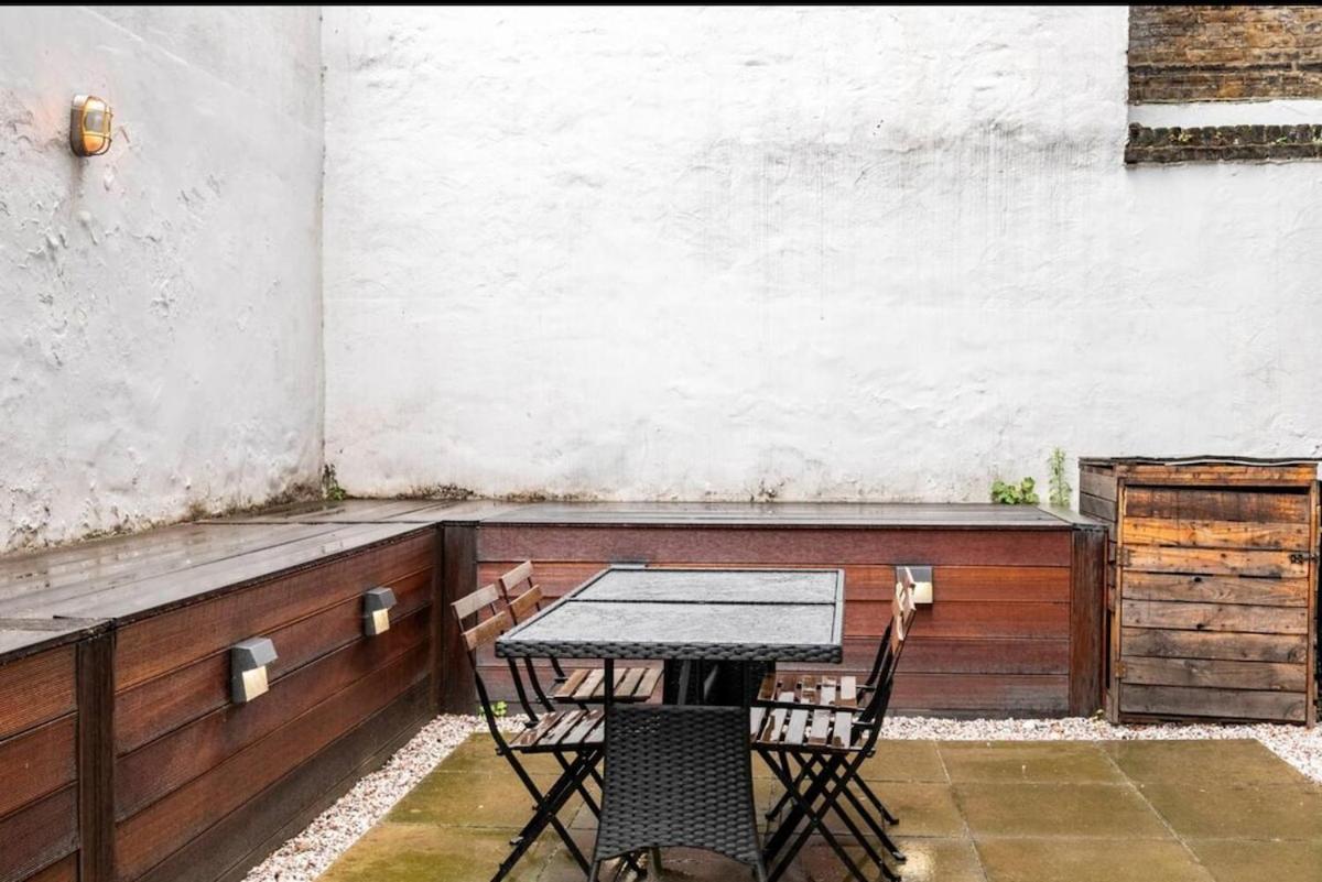 Centre Garden Flat Appartamento *